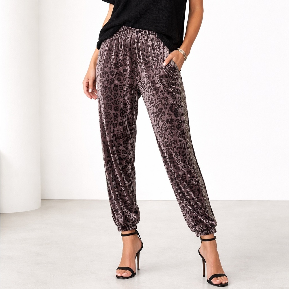 Johnny Was Velvet Animal Print Jogger Pants Taupe Black XS